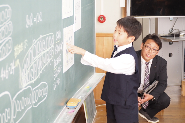 ２年１組実践算数科「まとめてぴったり」