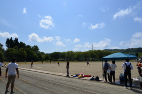 課外活動見学（陸上競技場）